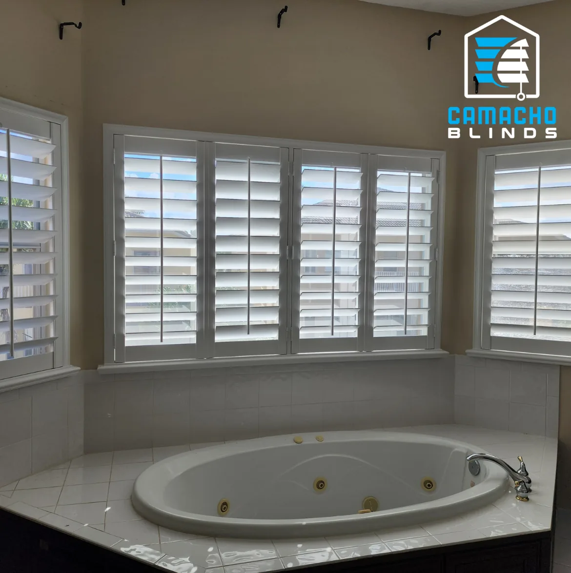 Plantation Shutters installation by Camacho Blinds, photo 4